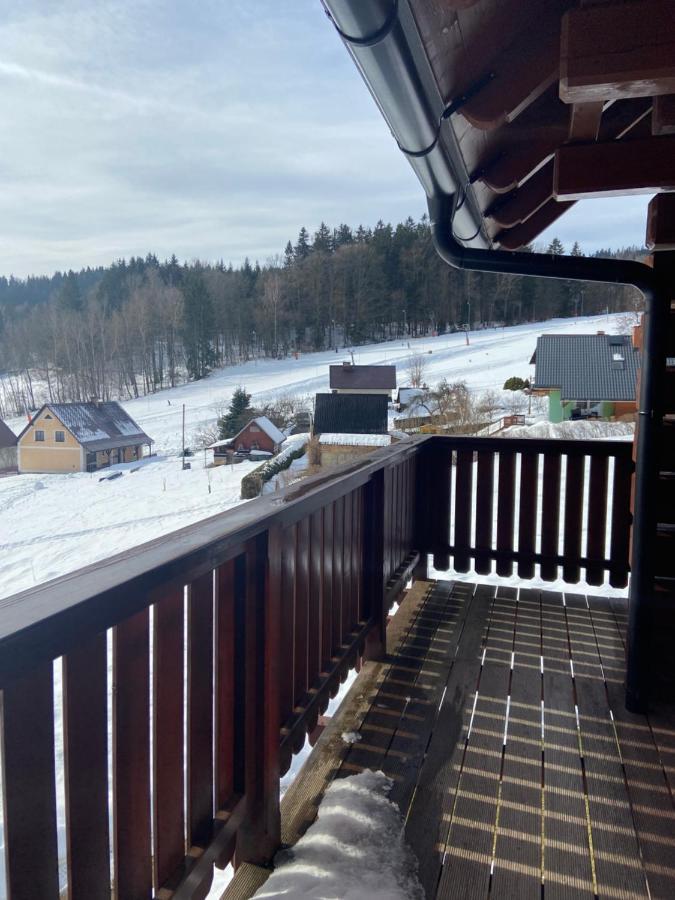 Rodinny Dum Na Slunecni Strani Dolni Dvur Dış mekan fotoğraf